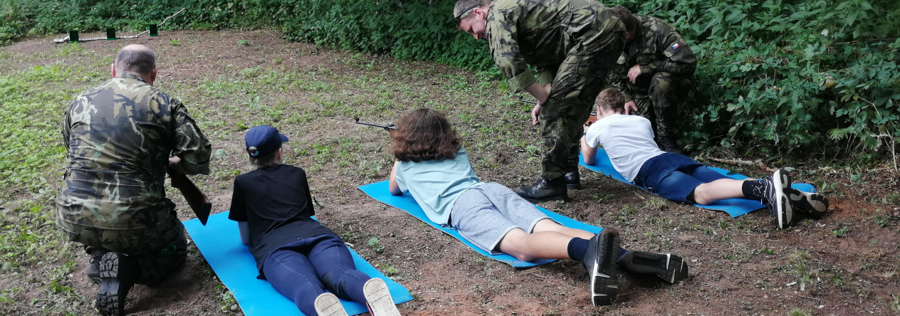 I se vzduchovkou se musí umět správně zamířit