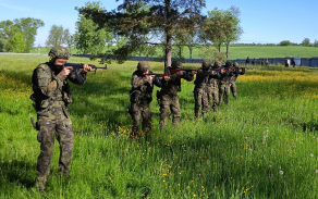 Také v Třebotovických kasárnách probíhal nácvik střeleb