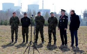 Ukázkového dne na cvičení Safeguard Temelín 2019 se zúčastnili brigádní generál Miroslav Hlaváč, generálmajor Jiří Verner a generálmajor Jaromír Alan (zleva)